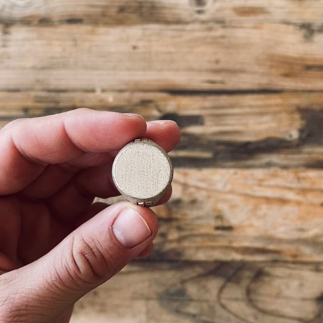 Signet Ring - White