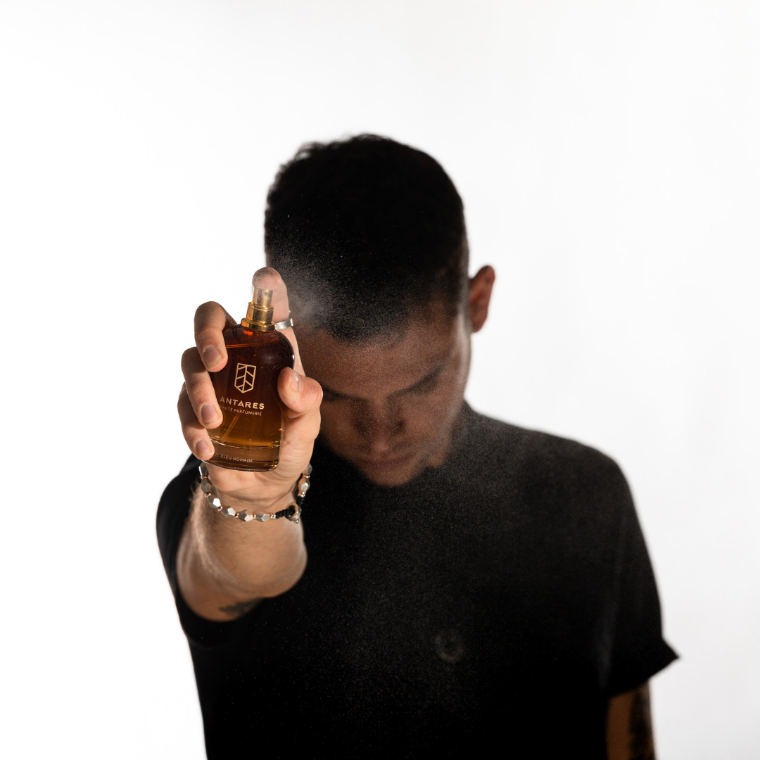 Artisan crafted Antarès - Niche Fragrance - Bleu Nomade Made in Italy following traditional jewelry techniques.