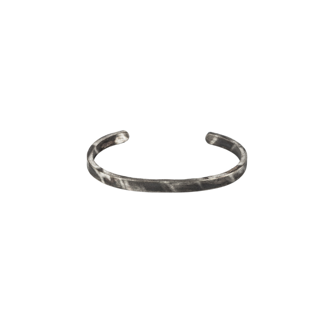 Artisan crafted Line cuff - Fire - Bleu Nomade Made in Italy following traditional jewelry techniques.