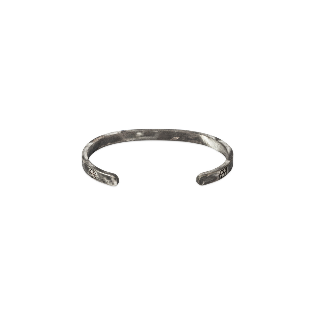 Artisan crafted Line cuff - Fire - Bleu Nomade Made in Italy following traditional jewelry techniques.